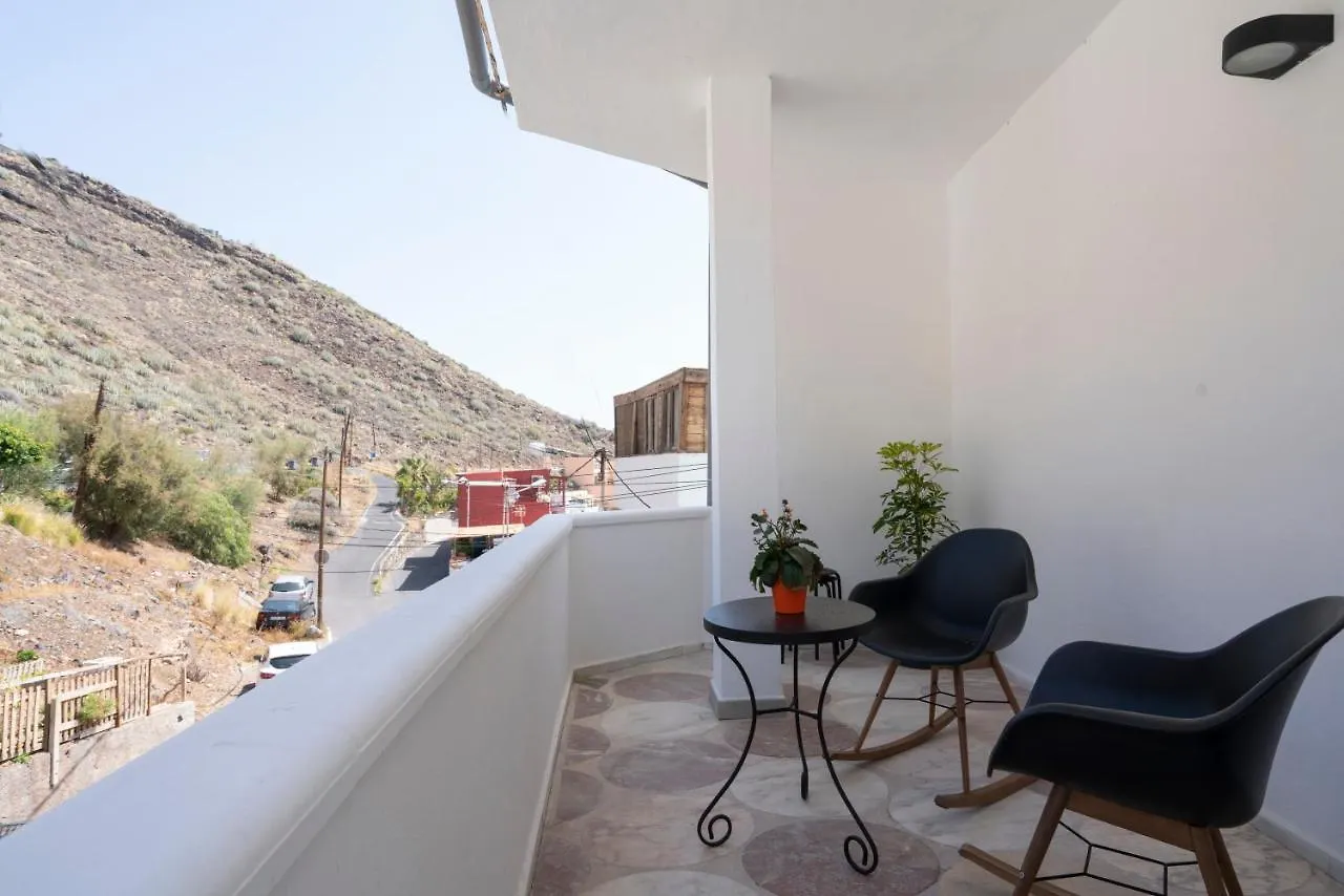 Spacious House With Huge Terrace Facing The Sea Bocacangrejo