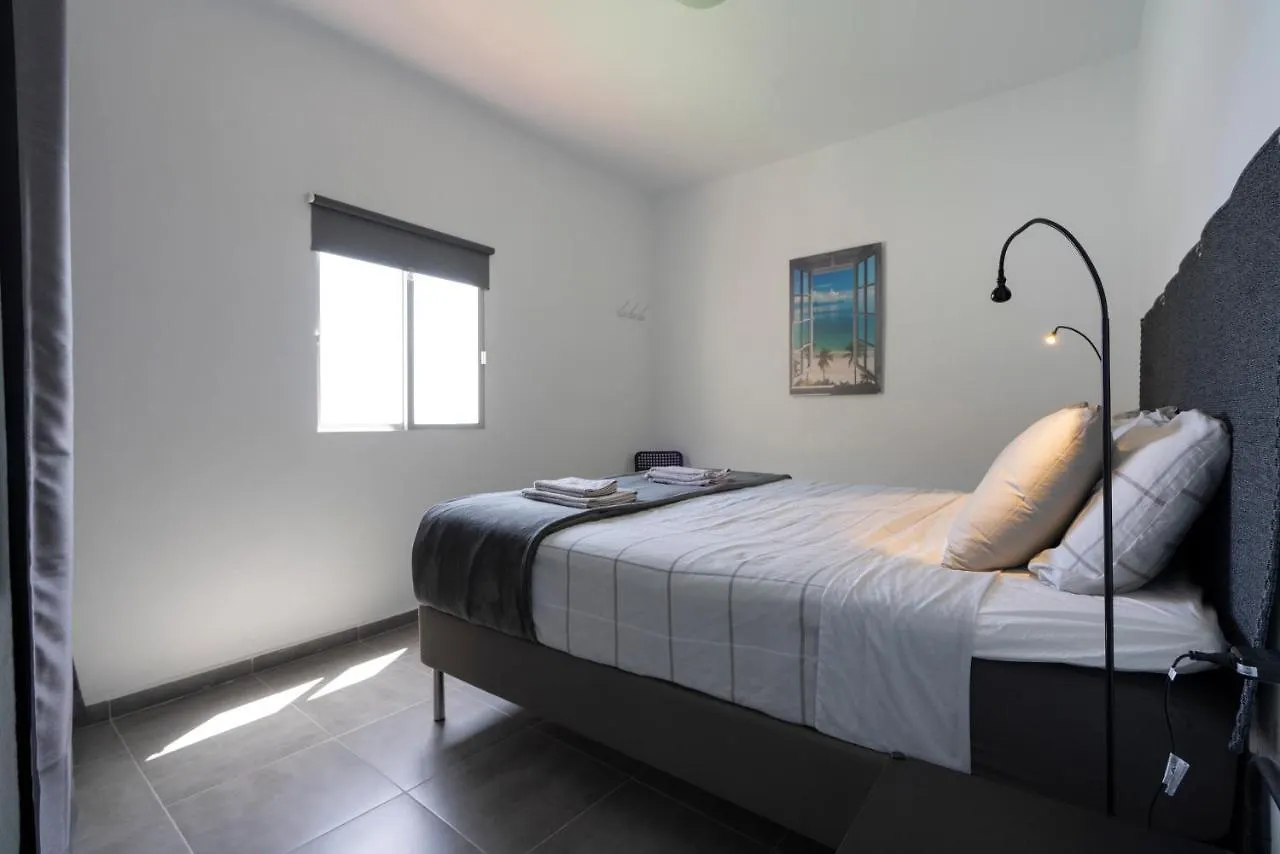 Spacious House With Huge Terrace Facing The Sea Bocacangrejo Holiday home