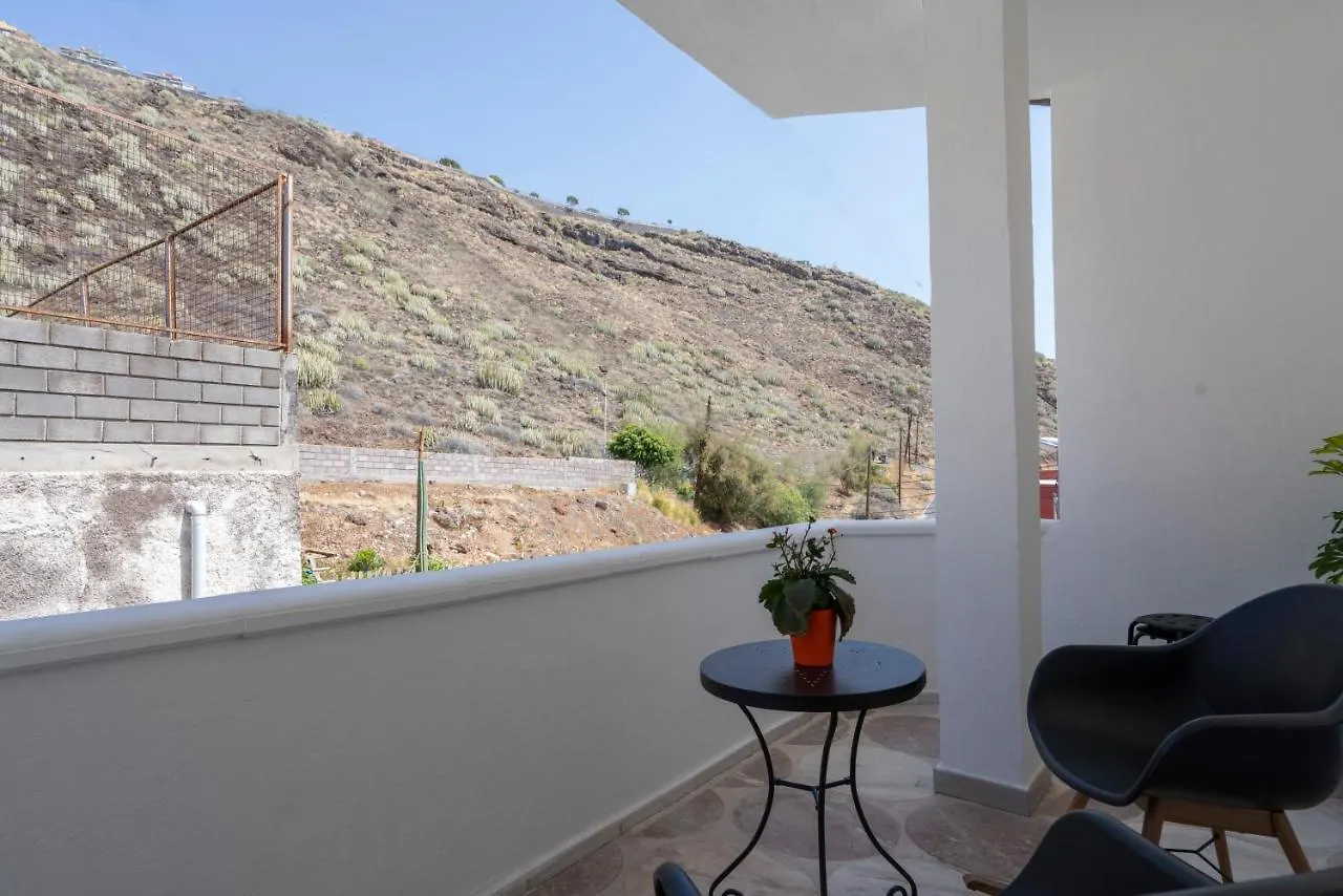 Spacious House With Huge Terrace Facing The Sea Bocacangrejo