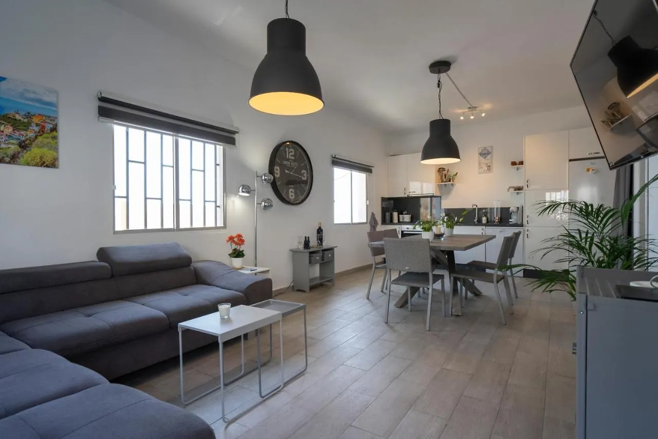 Spacious House With Huge Terrace Facing The Sea Bocacangrejo 0*,  Spain