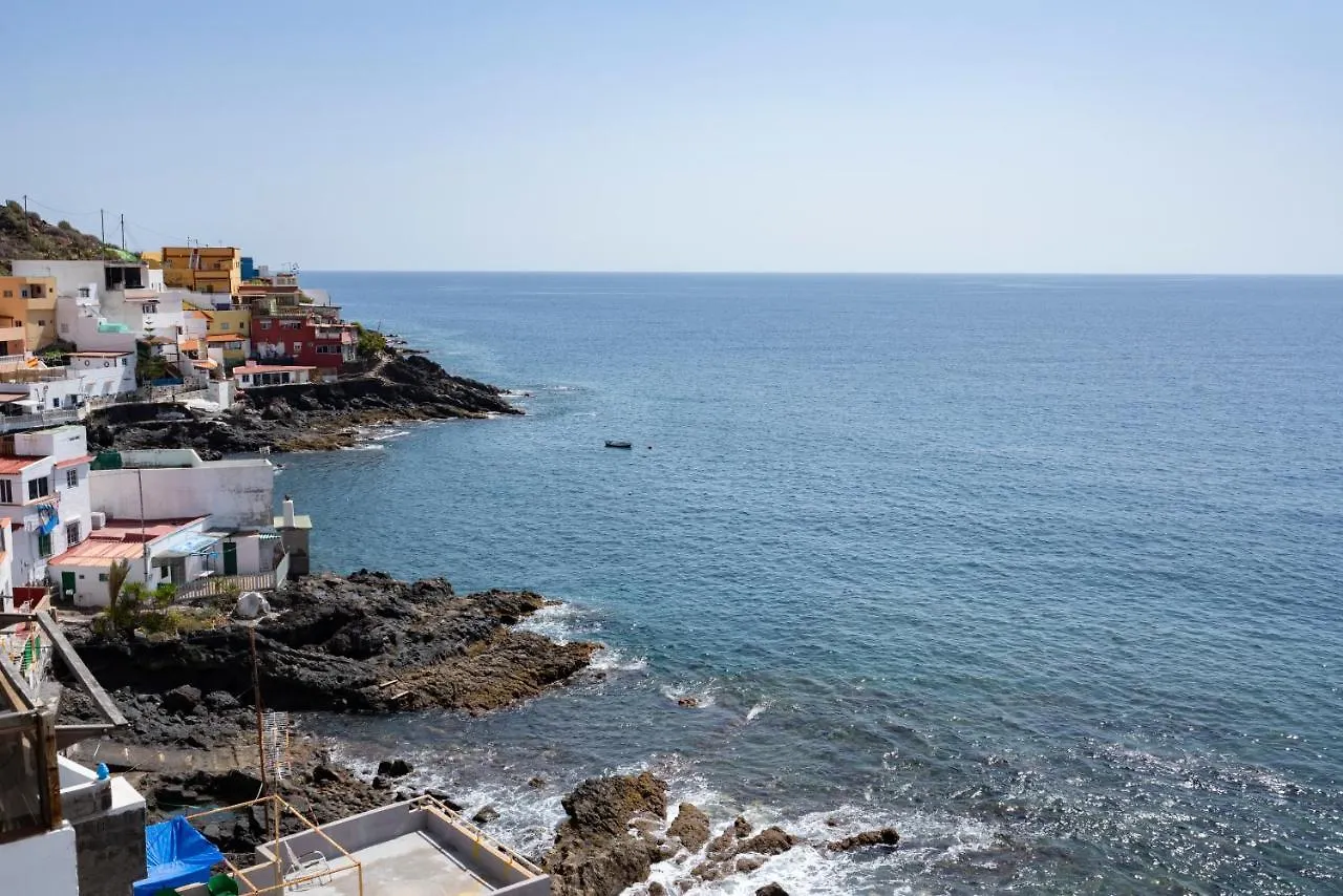 Spacious House With Huge Terrace Facing The Sea Bocacangrejo